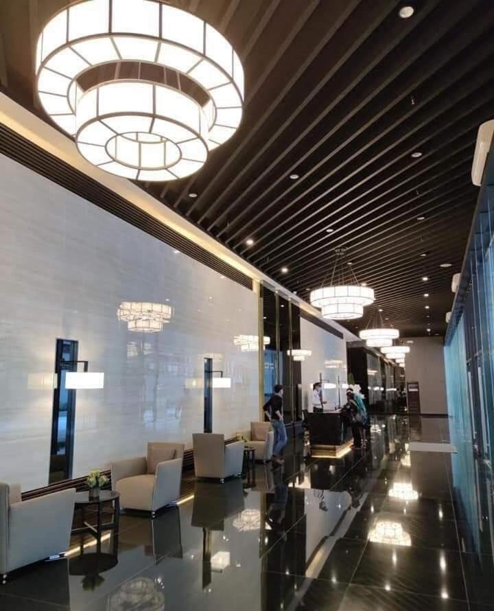 In Bel- Air Arthur's At Air Res Skyline View * Manila